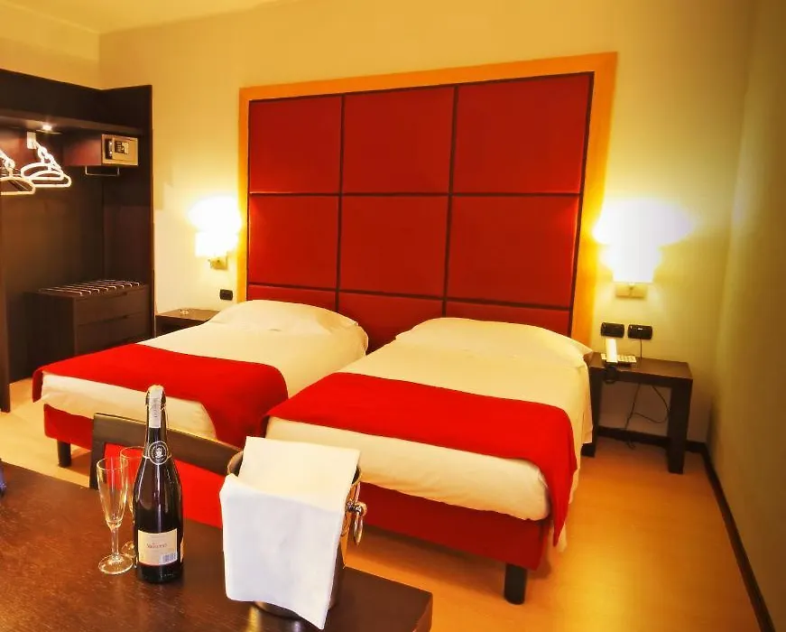 Hotel Metropolis-1